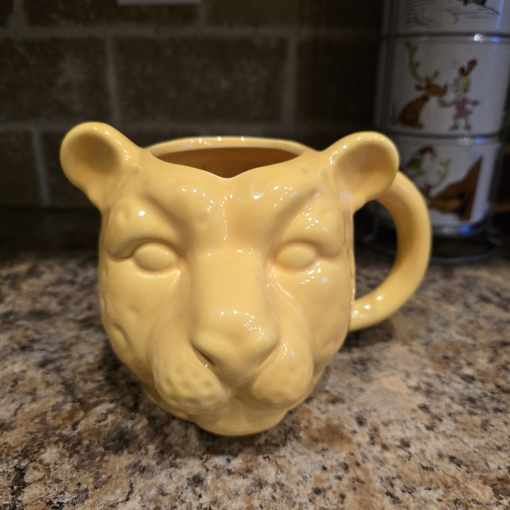 Cheetah Mug Good Condition